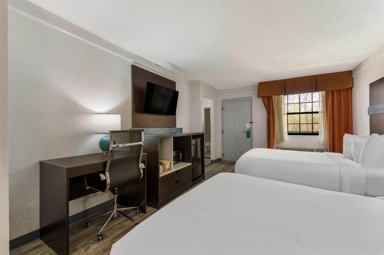 Quality Inn & Suites Airport Charlotte Exteriér fotografie