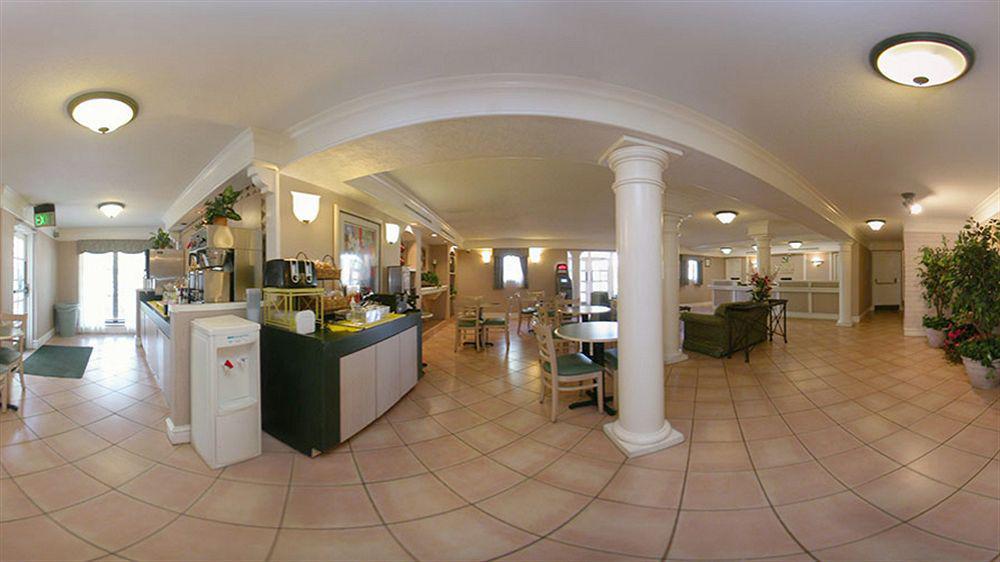 Quality Inn & Suites Airport Charlotte Exteriér fotografie